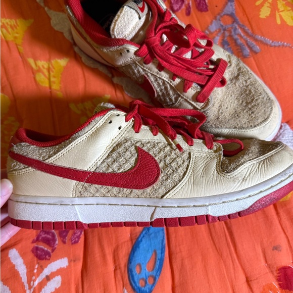 Nike Dunk Low Retro SE Strawberry Waffle Men’s Sneakers - Picture 7 of 12